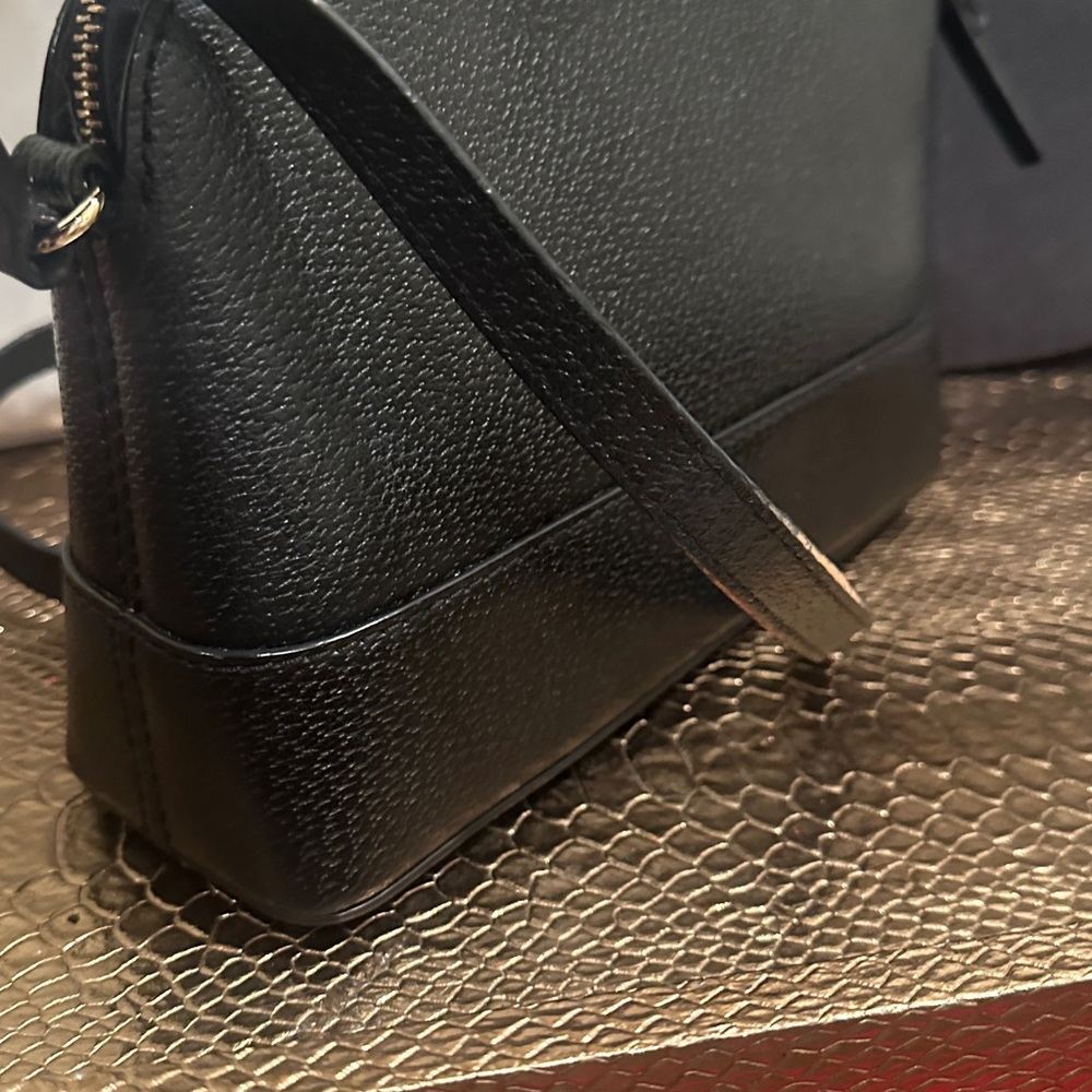 Crossbody - Picture 7 of 7